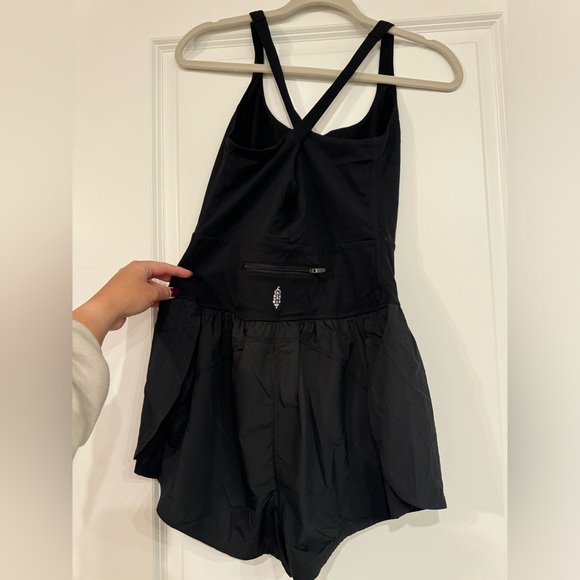 NWOT Free People Movement Righteous Runsie - Picture 6 of 7